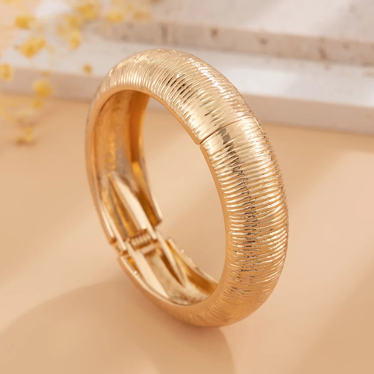 LUNA BRACELET