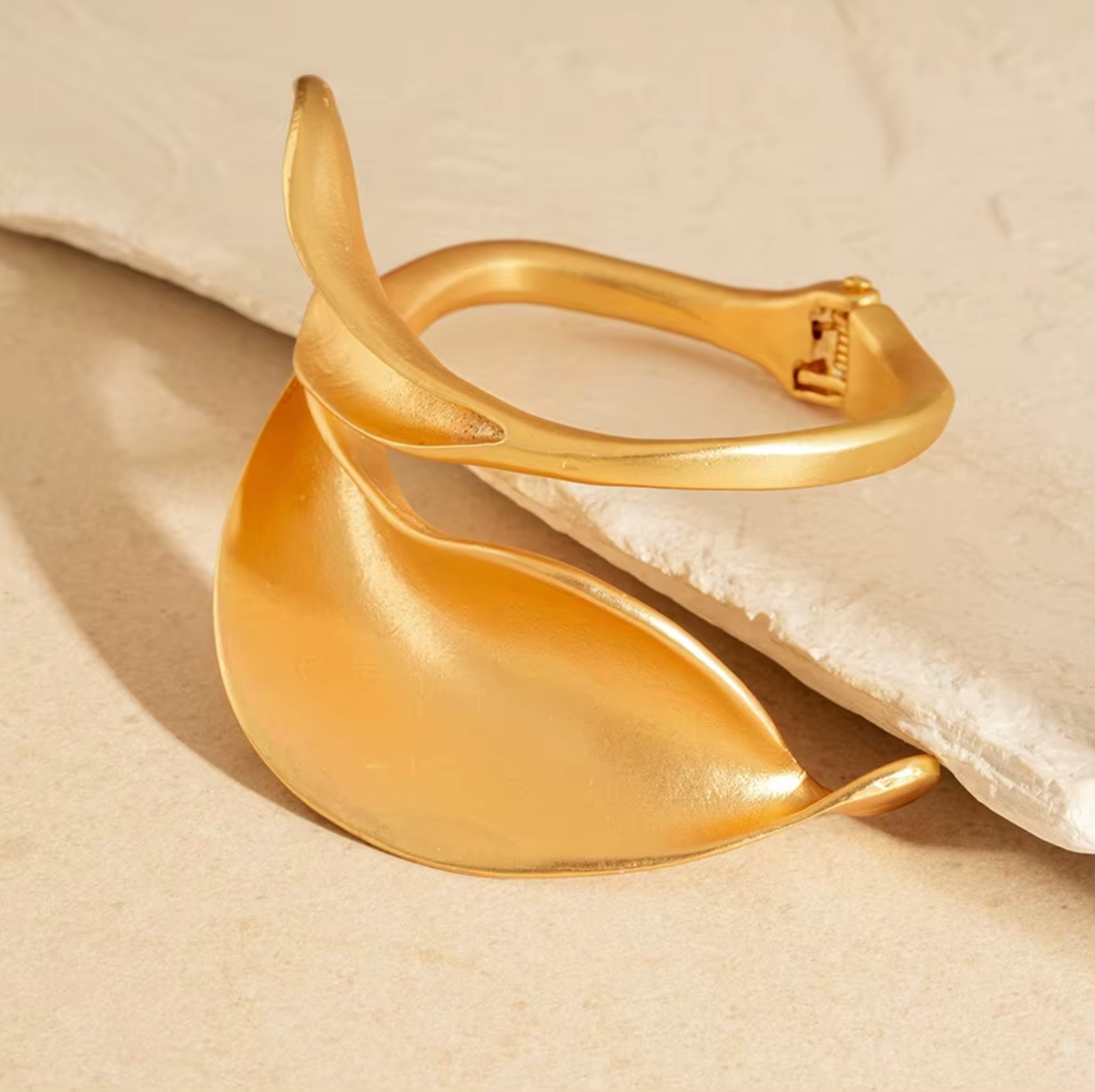 BOTANICA SCULPTURAL CUFF BRACELET