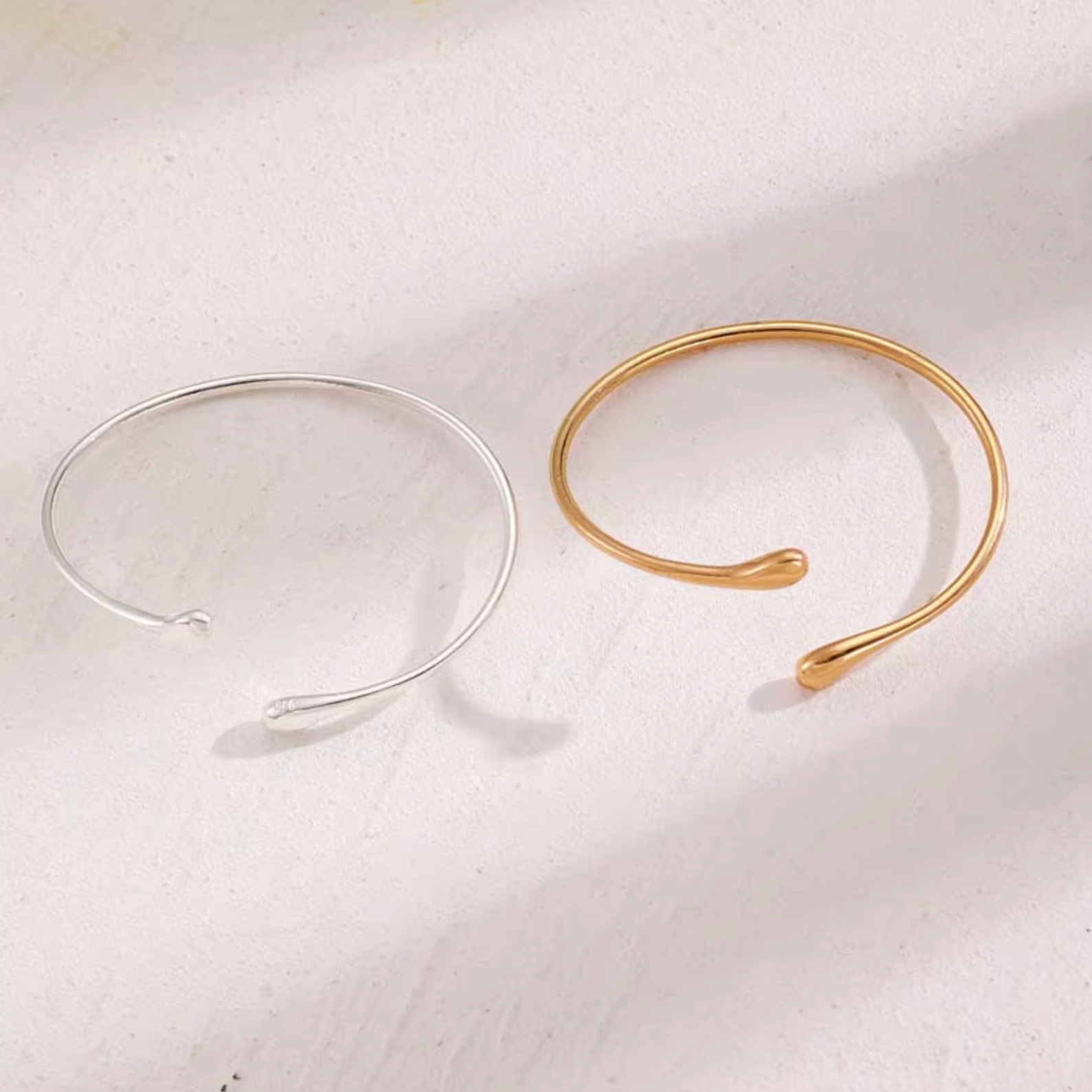 WATER DROP OPEN CUFF BRACELET