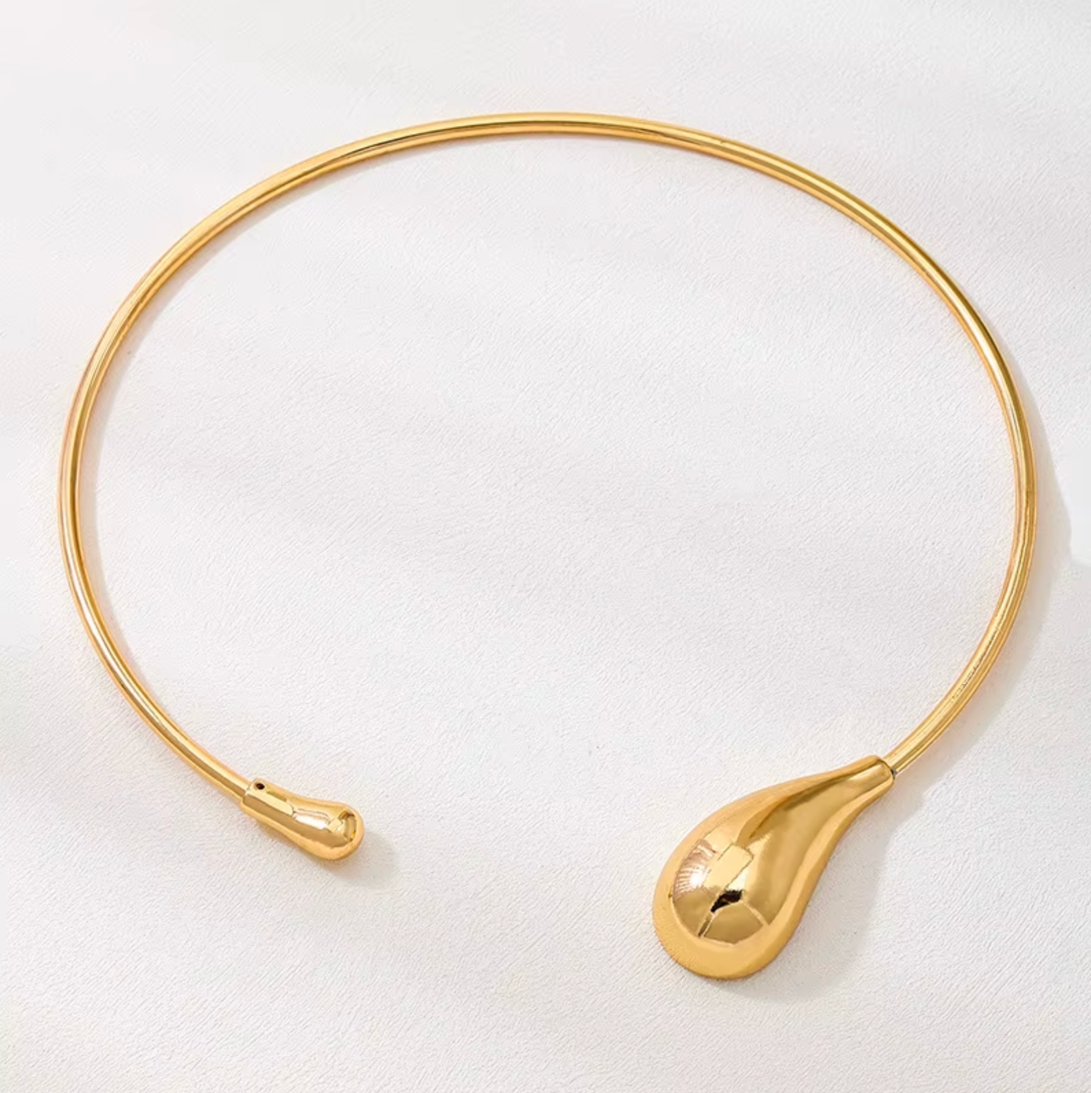 GOLDEN DROPLET JEWELRY SET