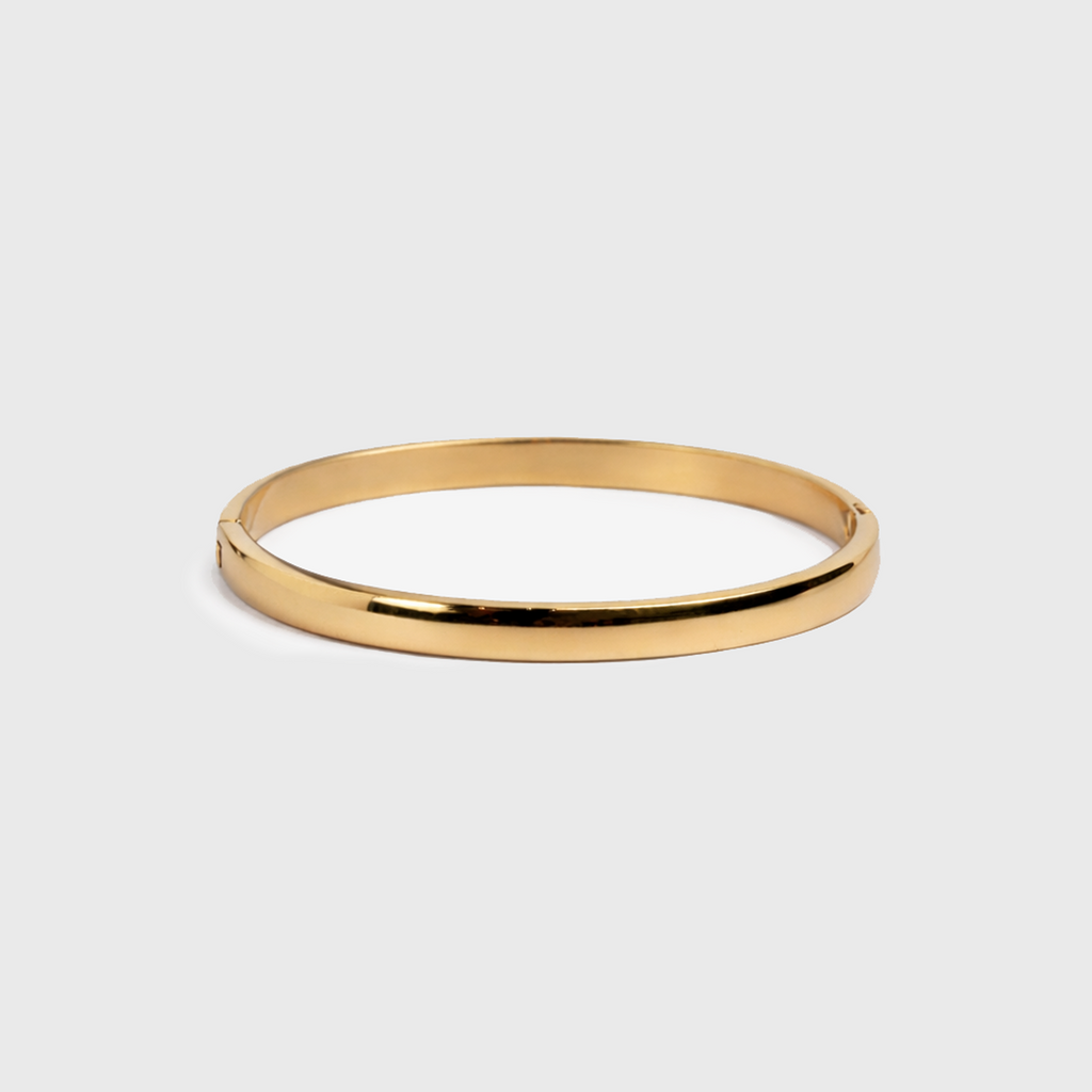 Minimal line bangle bracelet gold-plated stainless steel by Theviloa