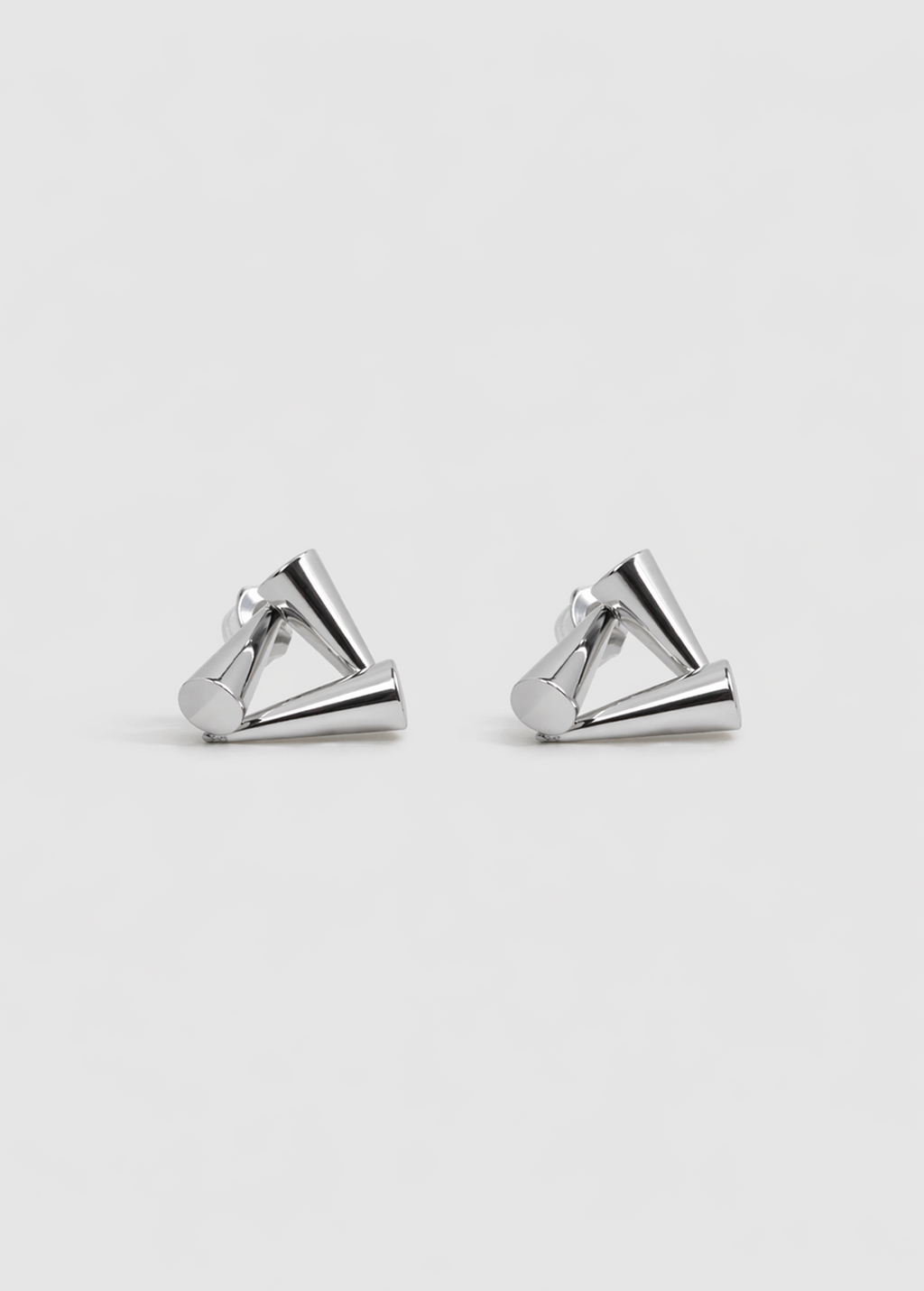 Geometric apex stud earrings gold-plated stainless steel by Theviloa