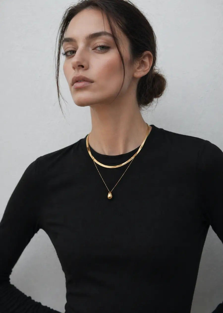 CORE SCULPTURAL PENDANT NECKLACE