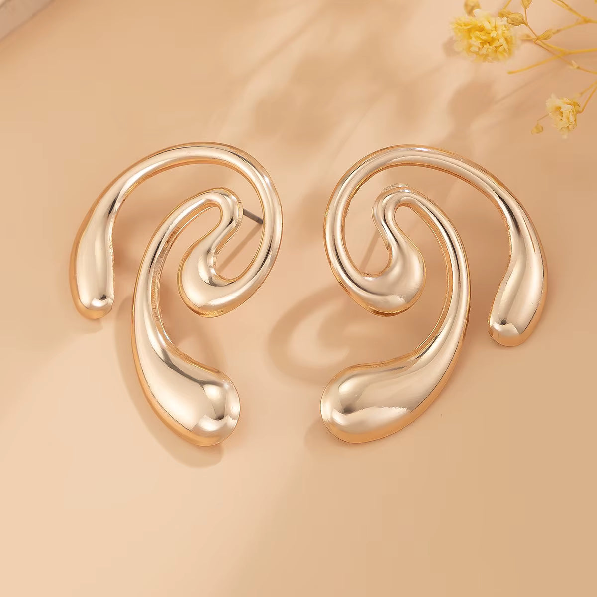 VINTAGE ABSTRACT SWIRL EARRINGS