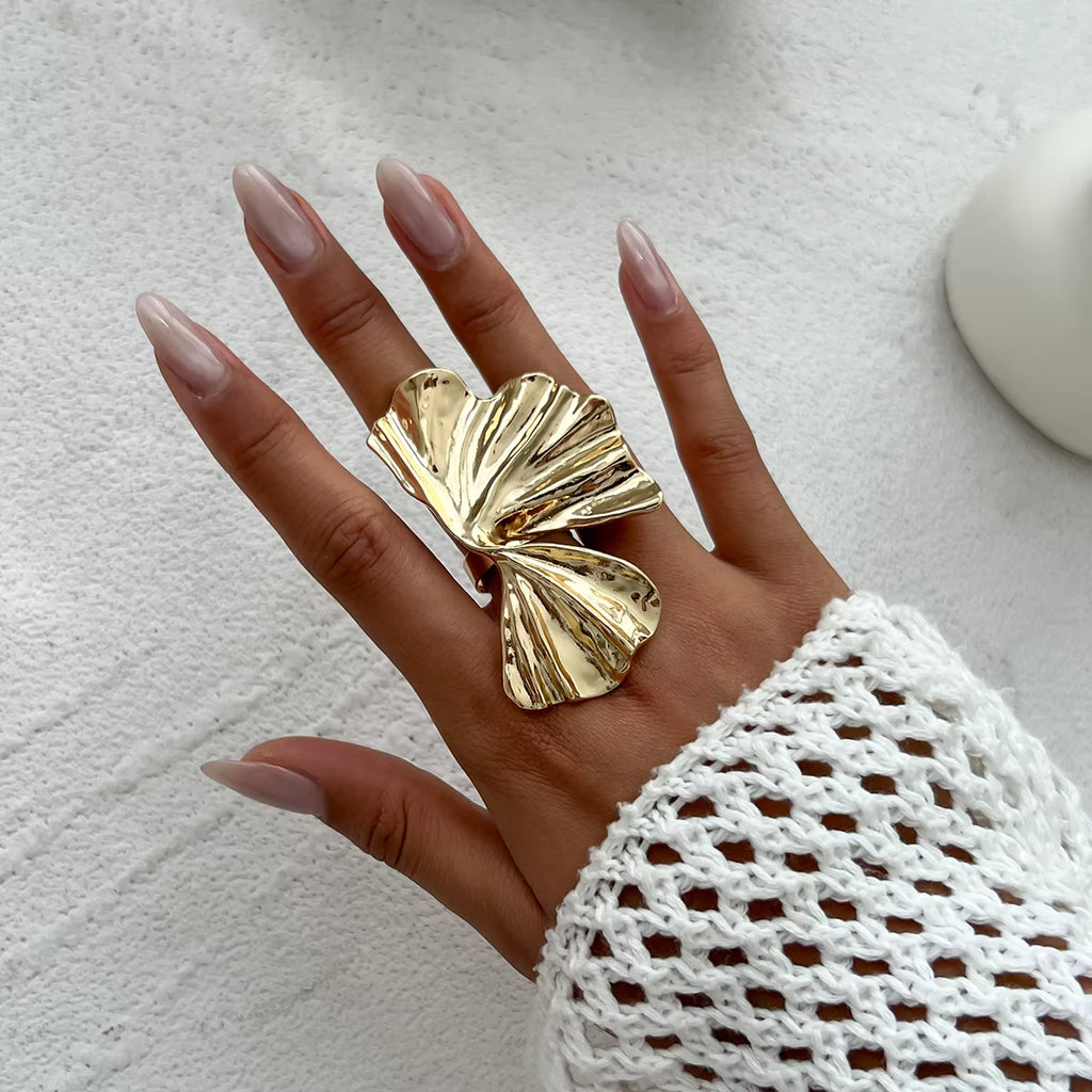 BOTANICA GOLD LEAF SCULPTURAL RING