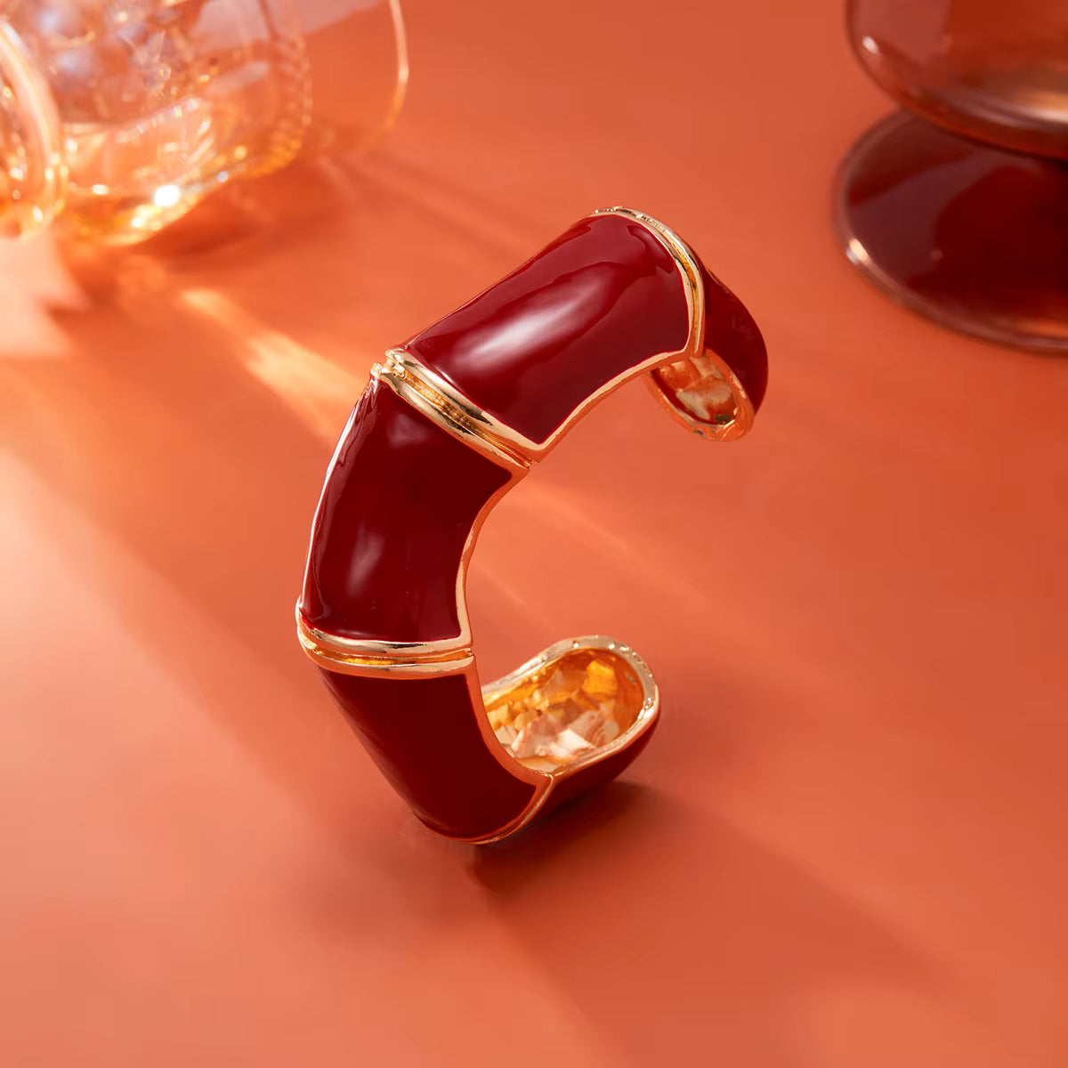 VINTAGE ONYX ENAMEL CUFF BRACELET