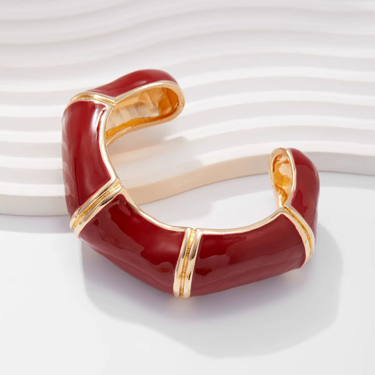 VINTAGE ONYX ENAMEL CUFF BRACELET