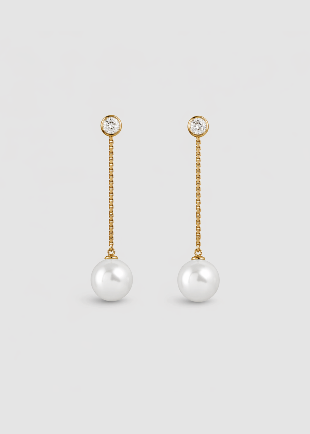 Pearl drop chain earrings gold-plated stainless steel by Theviloa