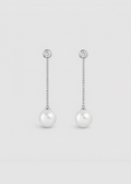 Pearl drop chain earrings gold-plated stainless steel by Theviloa