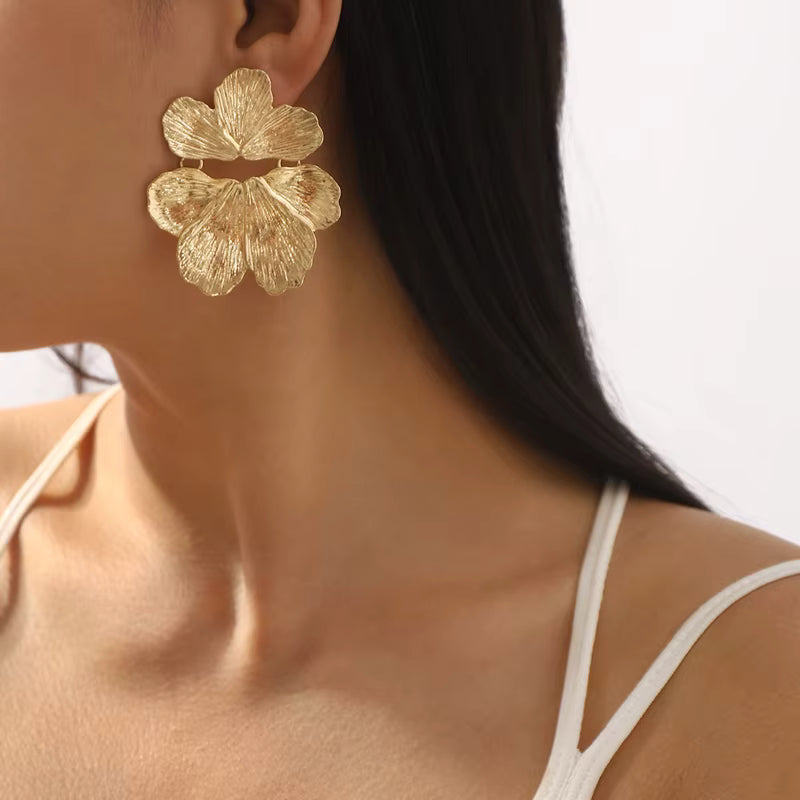 BOTANICA BLOOM SCULPTURAL EARRINGS