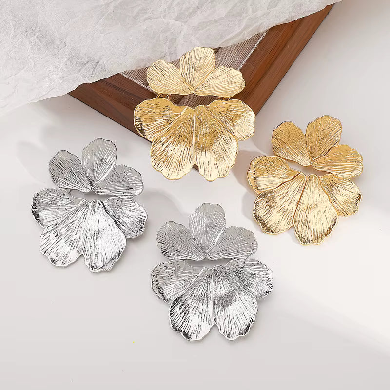BOTANICA BLOOM SCULPTURAL EARRINGS