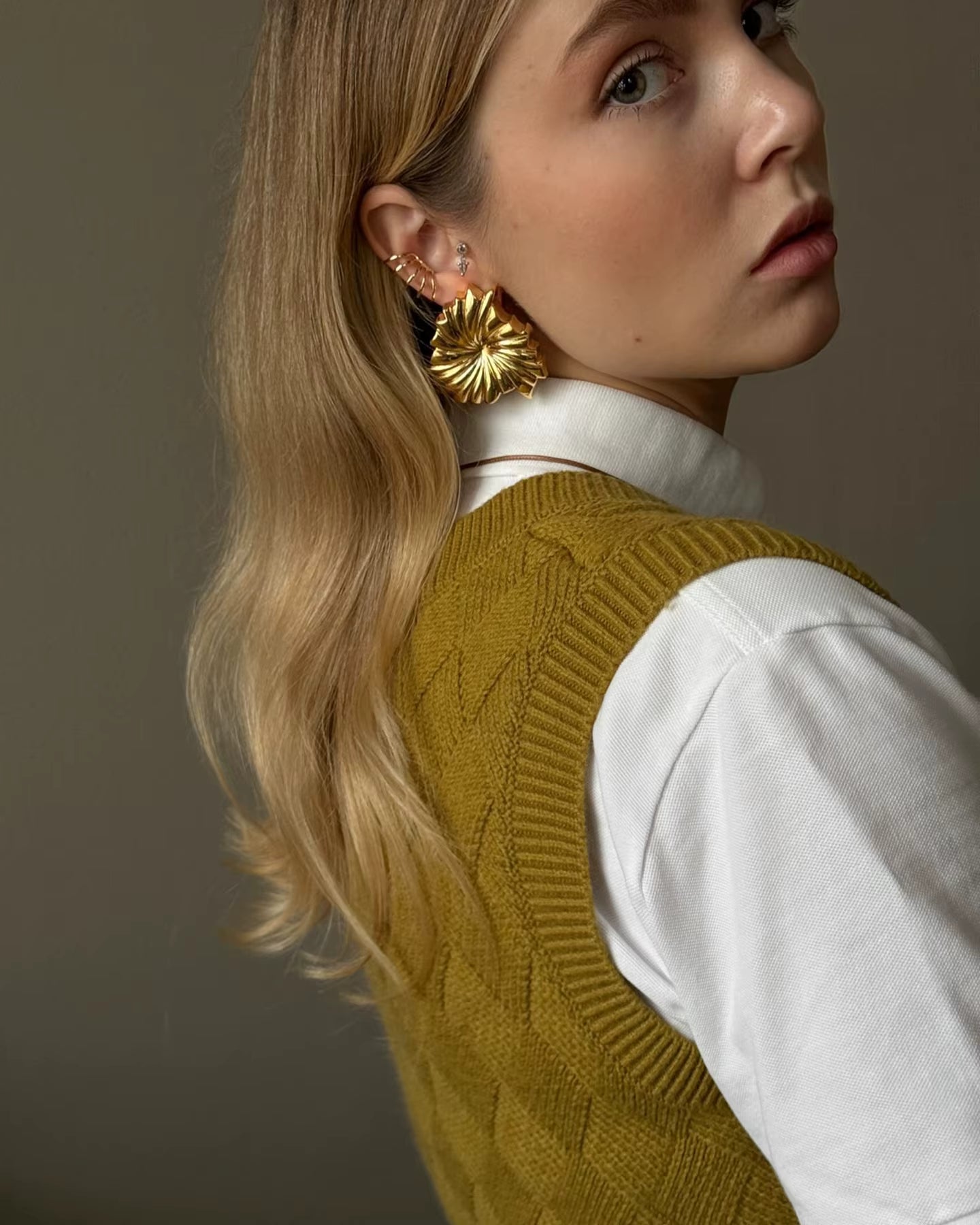 BOTANICA GOLD LEAF SCULPTURAL EARRINGS