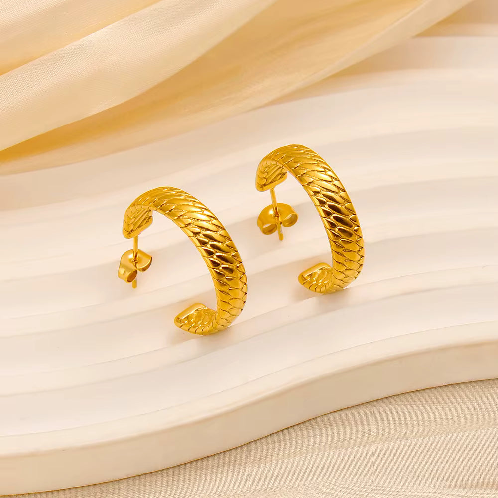 VINTAGE SNAKE TEXTURED HOOP EARRINGS