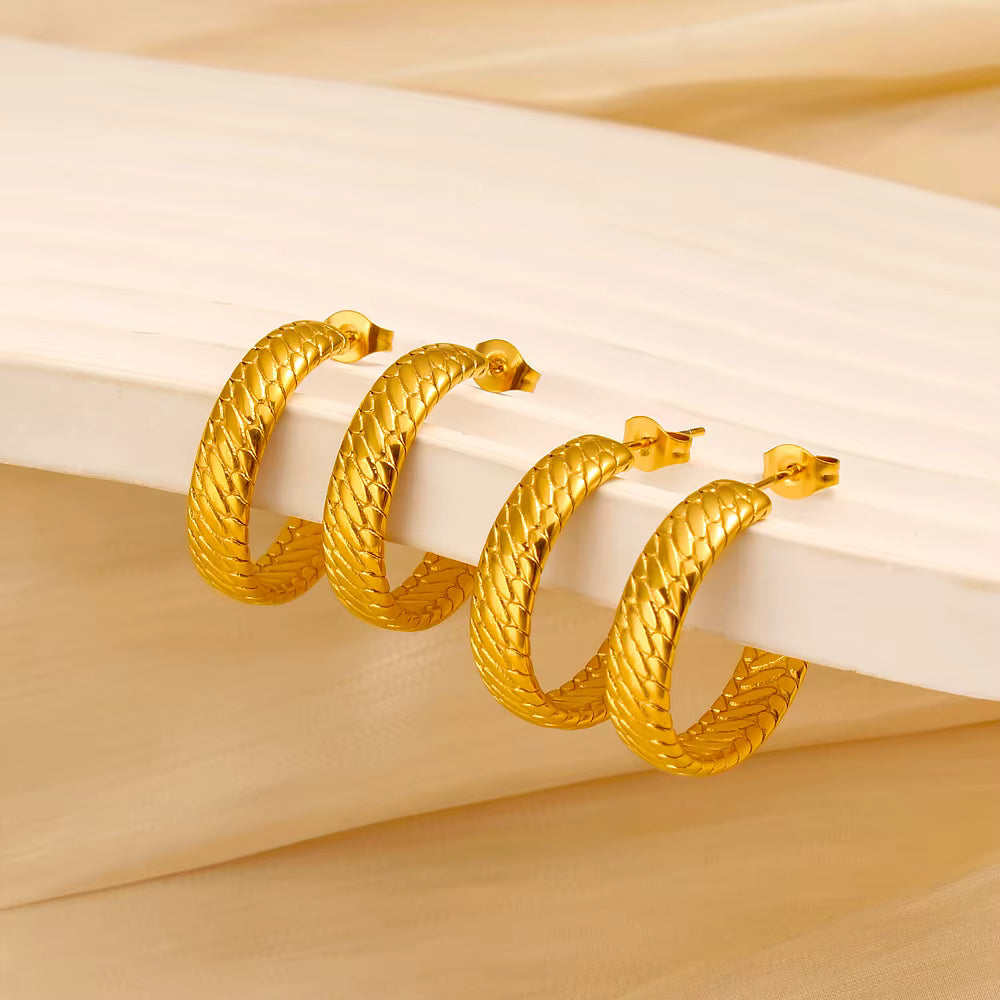 VINTAGE SNAKE TEXTURED HOOP EARRINGS