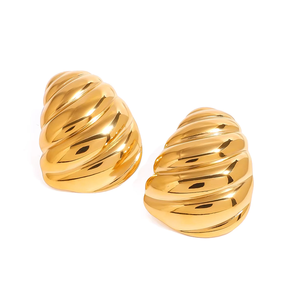 SEA GOLD SHELL SCULPTURAL STUD EARRINGS