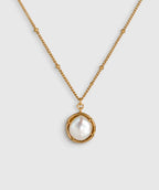 FRAME PEARL PENDANT NECKLACE
