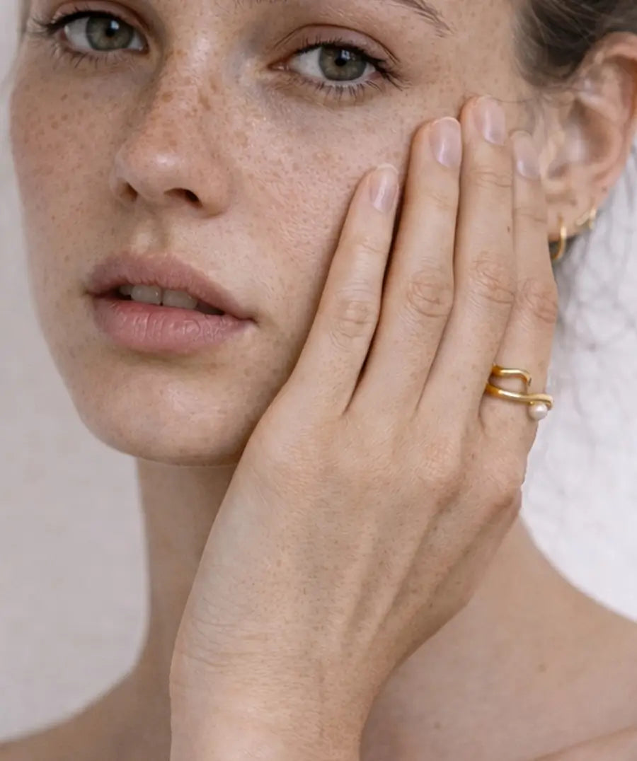 LOOP PEARL WRAP RING