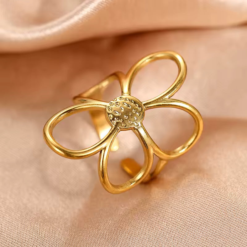 BOTANICA GOLD BLOOM RING
