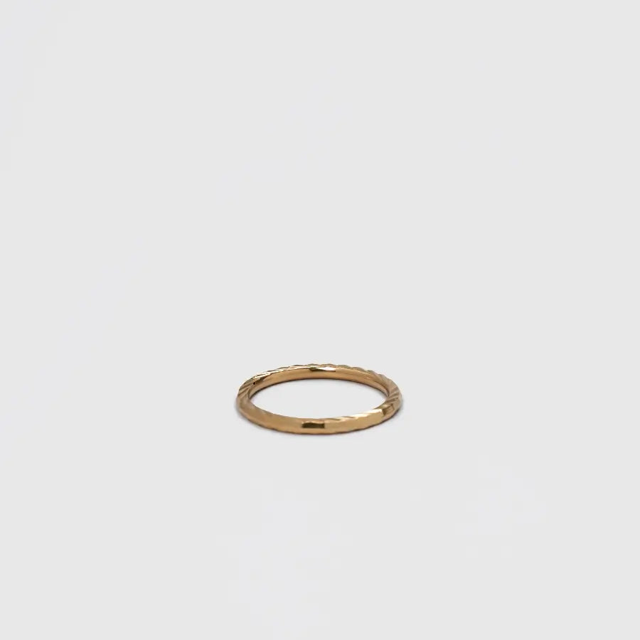 THREAD MINIMAL BAND RING