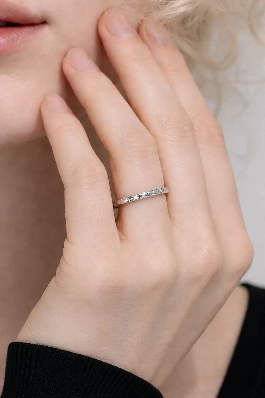 THREAD MINIMAL BAND RING