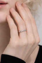 THREAD MINIMAL BAND RING