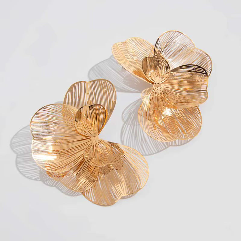 BOTANICA PETAL BLOOM EARRINGS