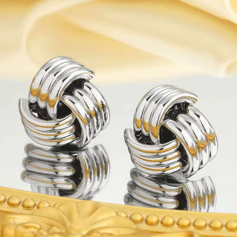 VINTAGE KNOT STUD EARRINGS